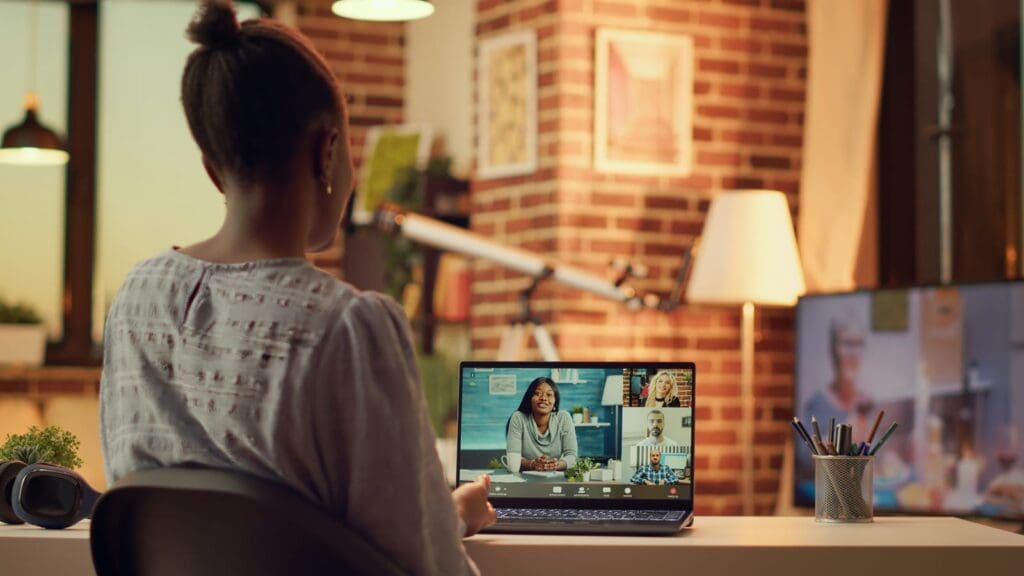 freelancer with client