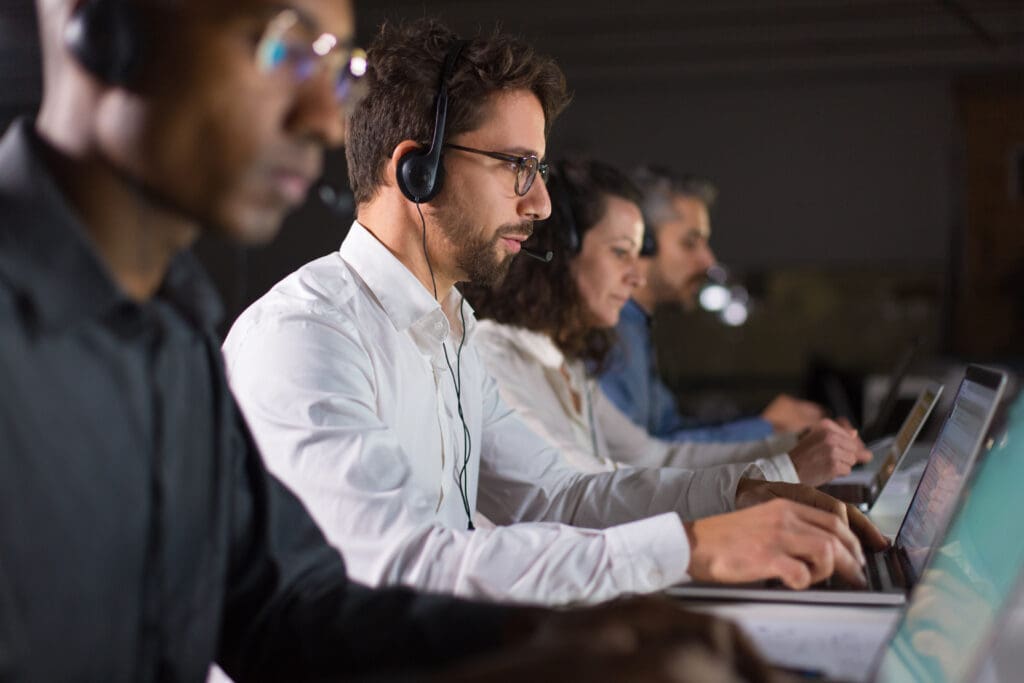 Side job at call centre